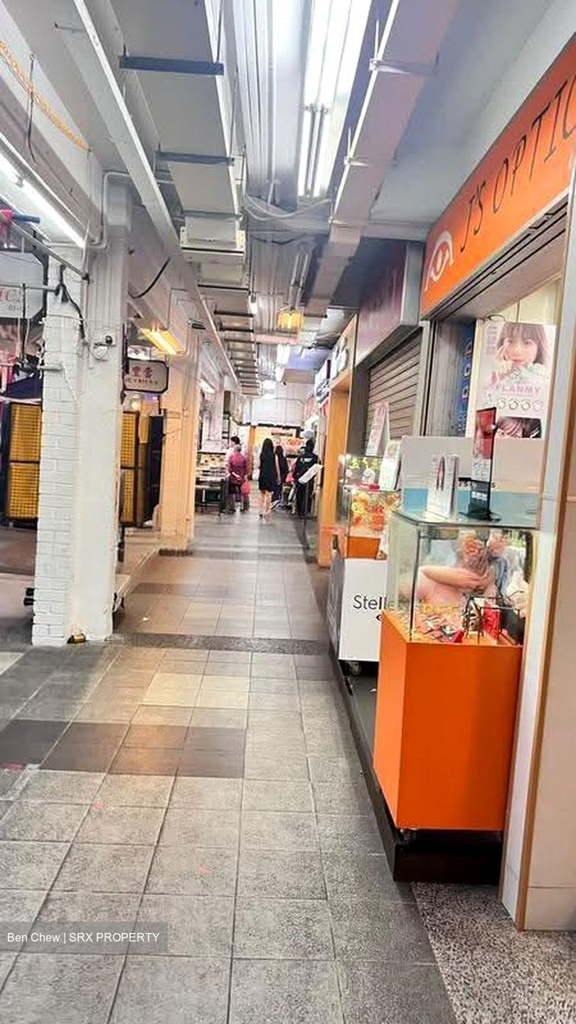 Jurong West Avenue 1 (D22), Shop House #630594171